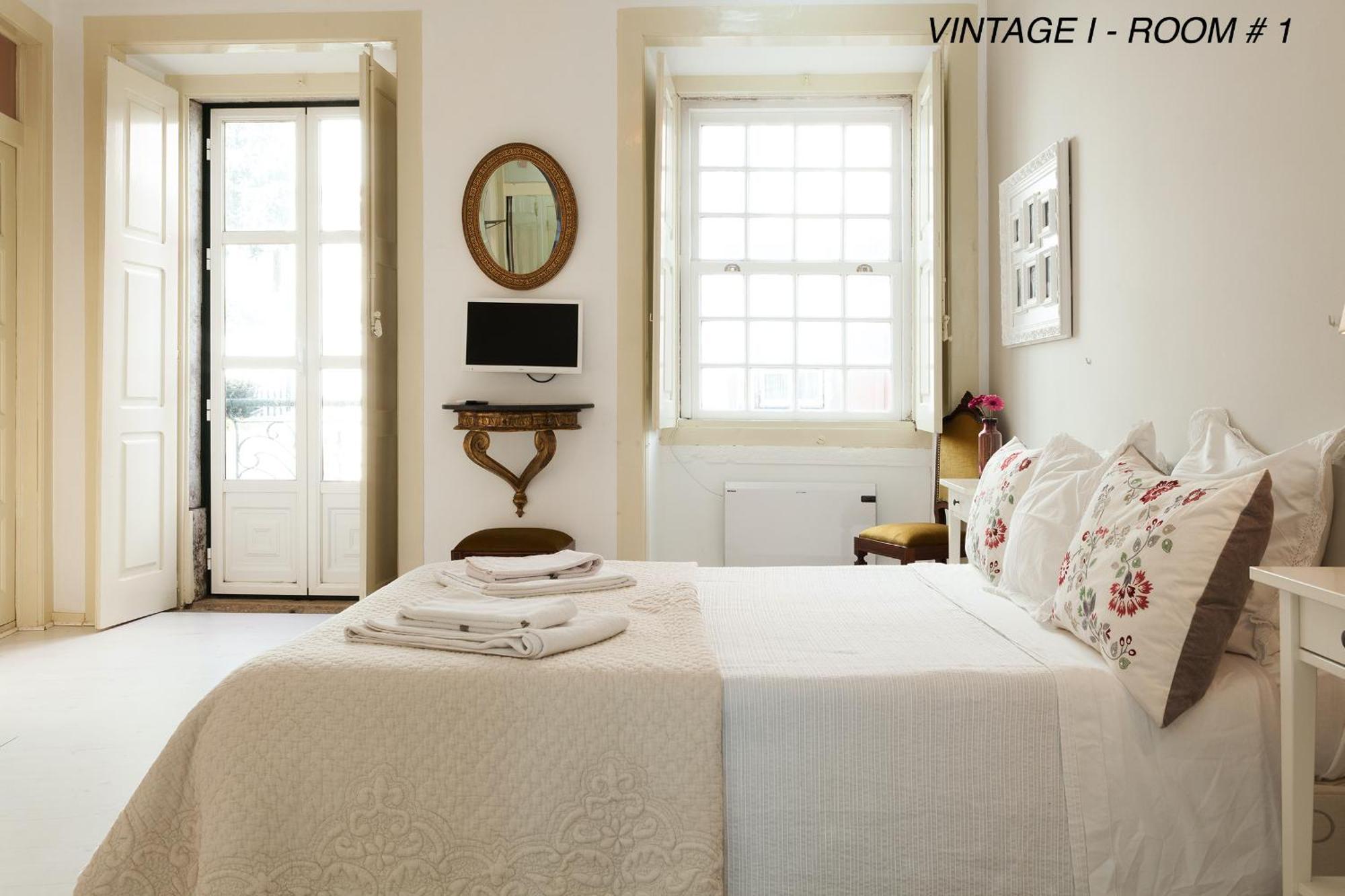 Alfama Vintage 1 Ten Guests - Alfama Vintage 2 Five Guests - Alfama Vintage 3 Three Guests Lisbon Exterior photo